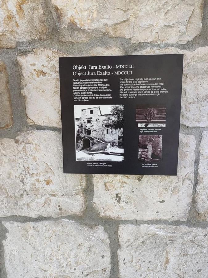 Studios Kadena Trogir - 18Th Century Stone House エクステリア 写真
